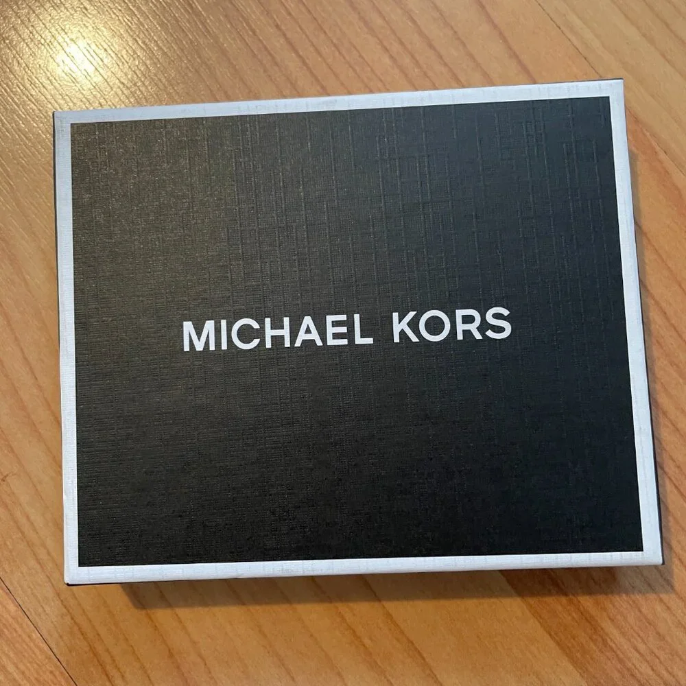 Michael Kors Men's Genuine Leather Andy Slim Black Billfold Wallet. BRAND NEW!